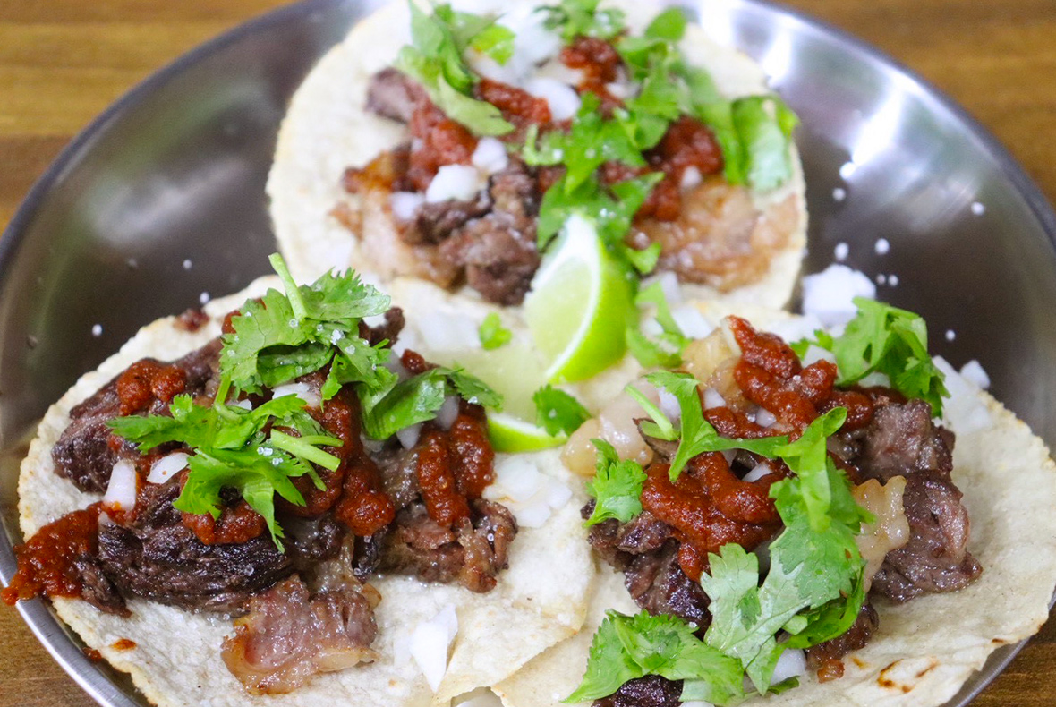 まさにメキシコの味 本格派タコス 店主が心を奪われた本場メキシコタコスの美味しさを皆様へ